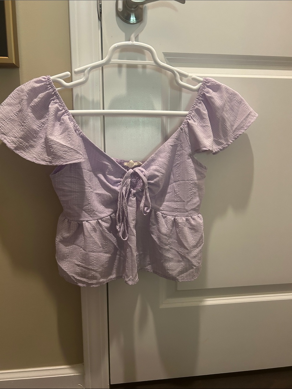 Lavender Tie-Front Flutter Sleeve Women's Top
